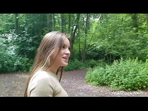 ❤️ Ek het vir Evelina voorgestel dat ons in 'n publieke plek naai! Sy het ja gesê. Toe genaai ek haar in die gat en kom in haar mond. Toe vis sy haarself. Pornovideo op af.rionews.top