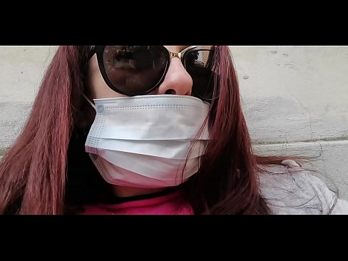 ❤️ Nicoletta neem wraak op haar buurman en piepie in sy motorhuis (Spesiale Covid19 Italiaanse kwarantyn) Pornovideo op af.rionews.top