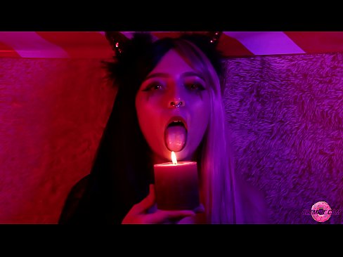❤️ Passievolle Blowjob van Sexy Succubus met mondvervulling Pornovideo op af.rionews.top