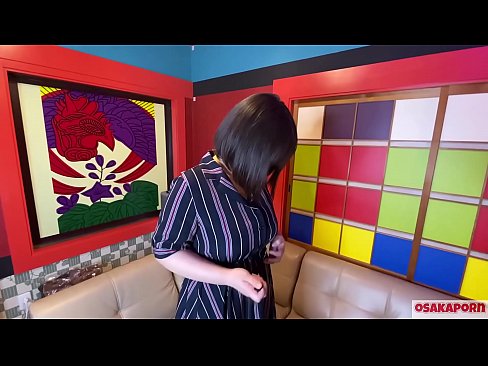 ❤️ Japanese cutie met groot tiete masturbeer met seksspeelgoed en kry 'n orgasme. Sy praat in 'n onderhoud oor haar fokken ervaring. Groot tiete en harige poes wat hard kreun. Osakaporn Pornovideo op af.rionews.top