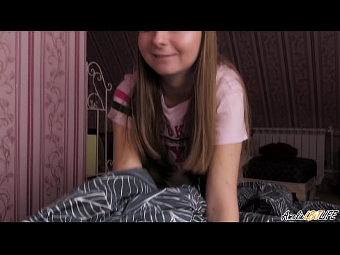 ❤️ Blondie suig haar BFF's diep en kry cum in haar mond Pornovideo op af.rionews.top
